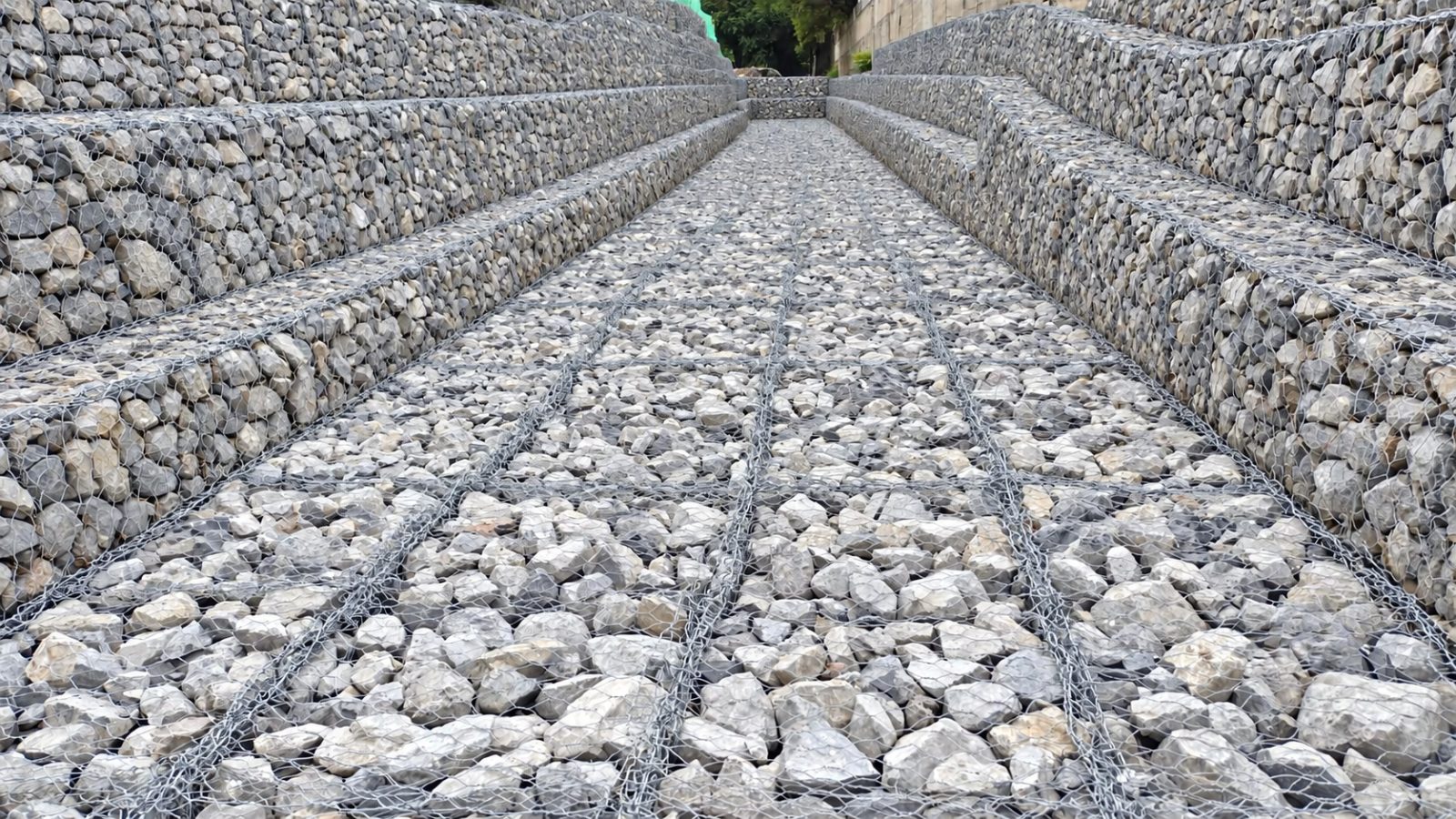 Muro de gaviones de triple torsión para contención en Nuevo León